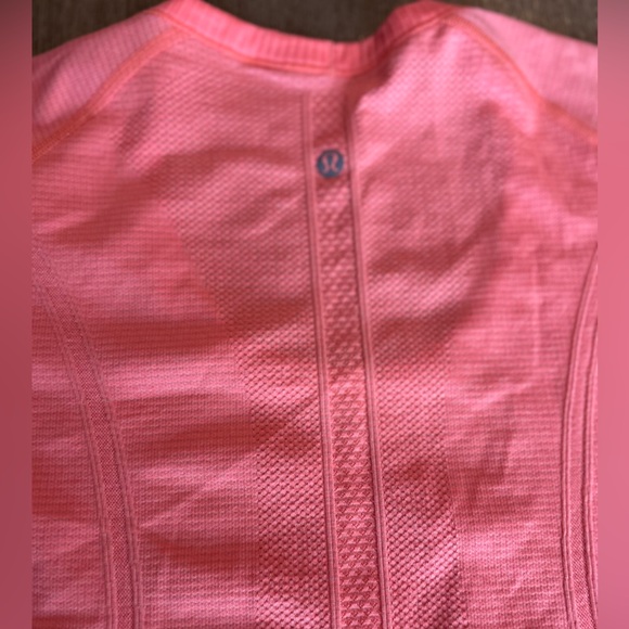 Lululemon - Picture 3 of 6